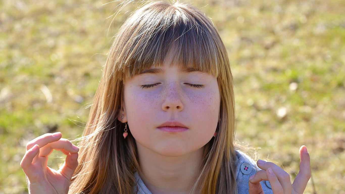 Warum Meditation mit Kindern Achtsamkeit Entspannung Stress Gesundheit Meditation Technik Meditieren lernen